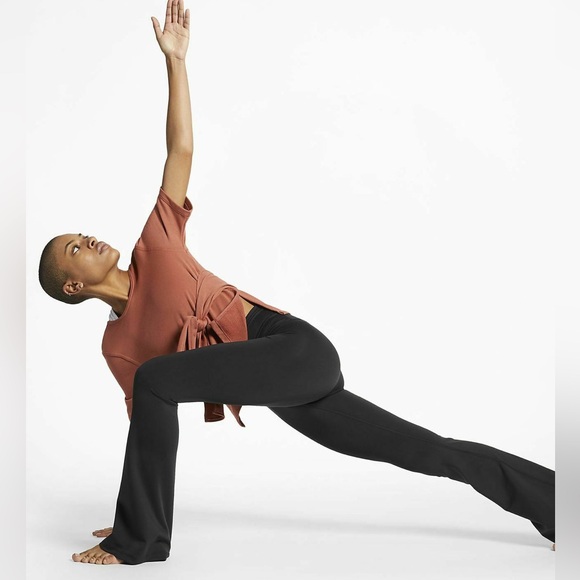 Nike Women's Dri-FIT Studio Short Sleeve Yoga Top, Dusty Peach Size XS, Wrap Tie - Picture 4 of 16